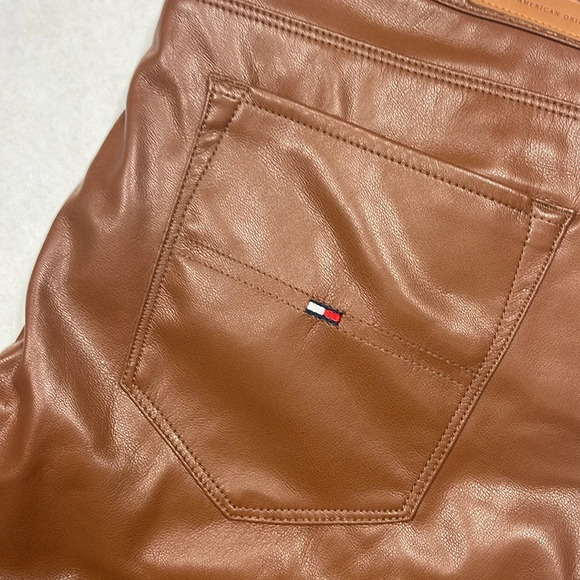 NWT Tommy Jeans Tommy Hilfiger Brown Faux Leather Dickinson Pants SZ 32 - Picture 4 of 9